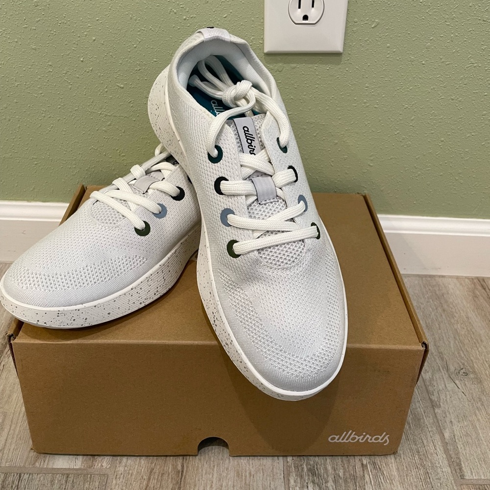 Allbirds women’s tree runner blizzard size 11 sneakers/tennis shoes